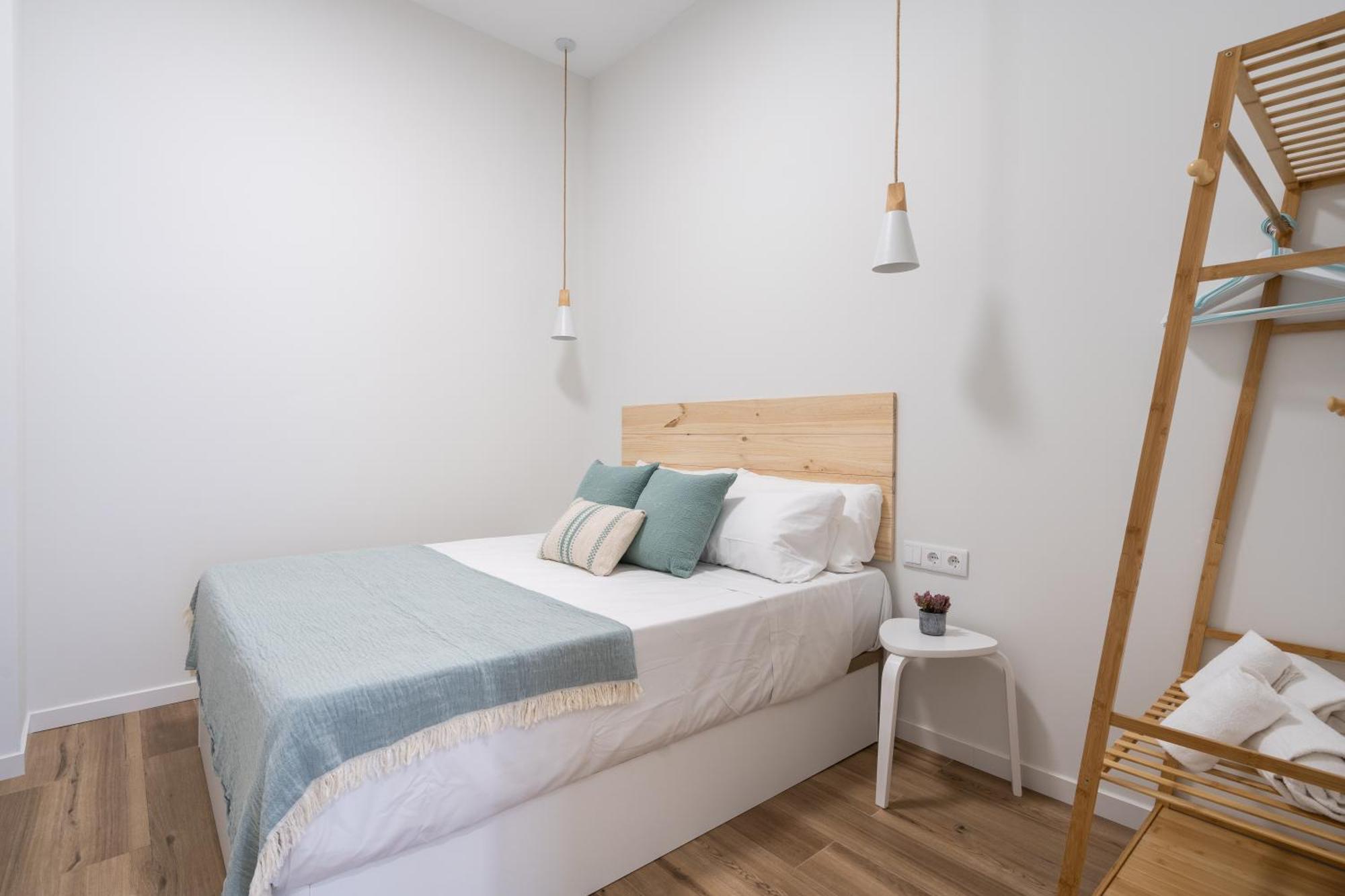 Marina Beach Apartments Валенсия Экстерьер фото